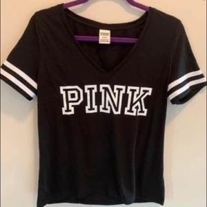 Medium black PINK T-shirt - never worn